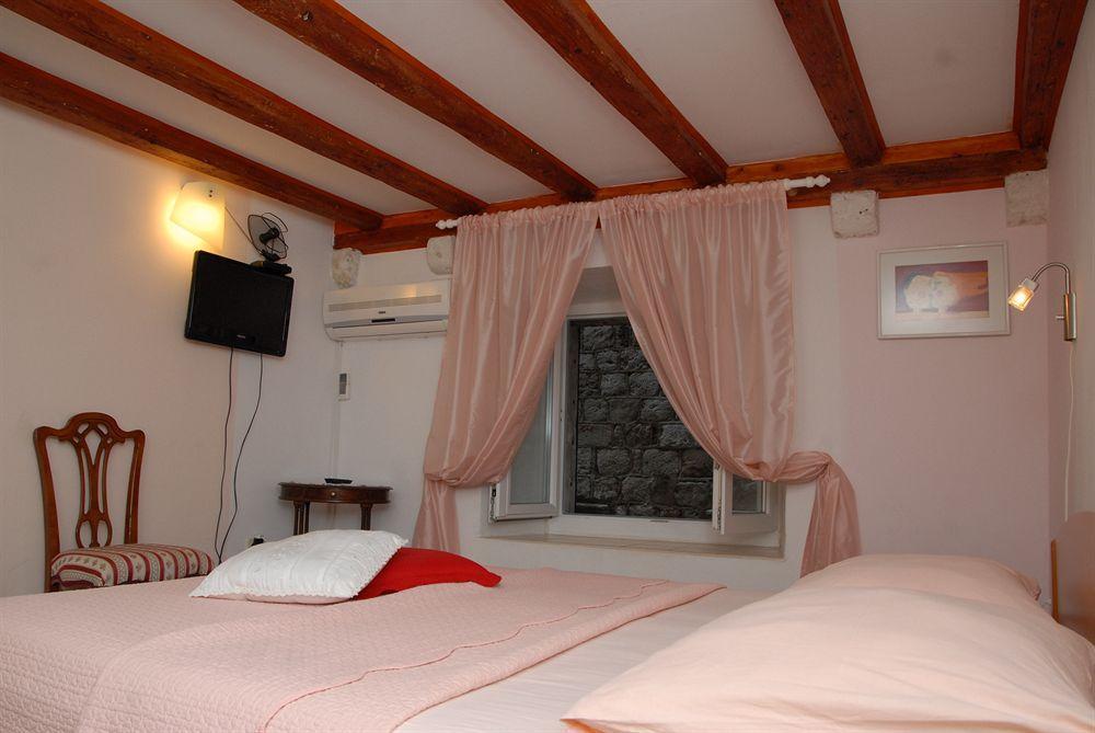 Vicelic Guest house