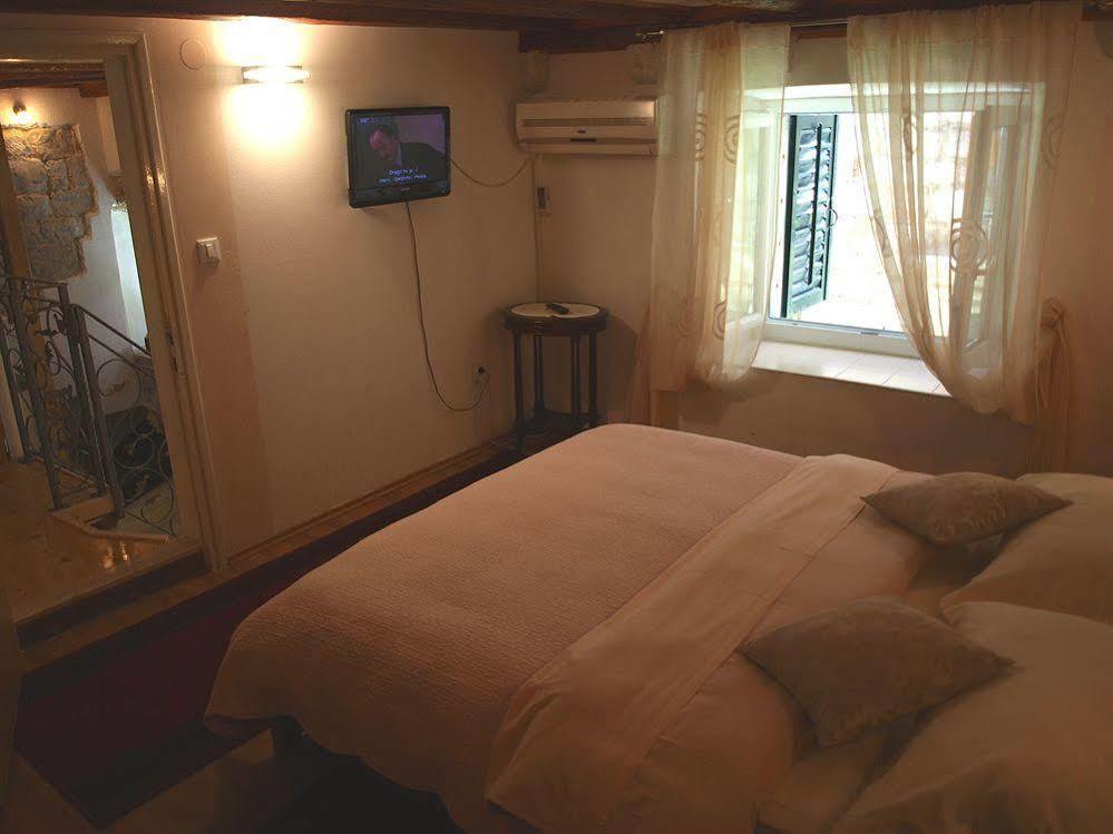 Vicelic Guest house 3*